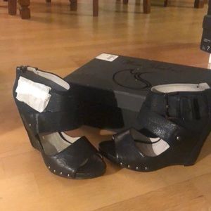 NWB Anthropologie Mea Shadow Black Leather Wedges
